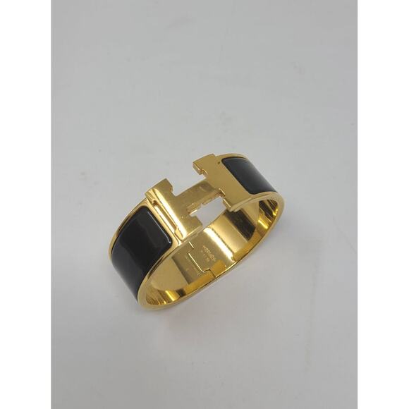 Hermès Black Enamel 18k Gold Plated Clic Clac H bracelet - Picture 2 of 10